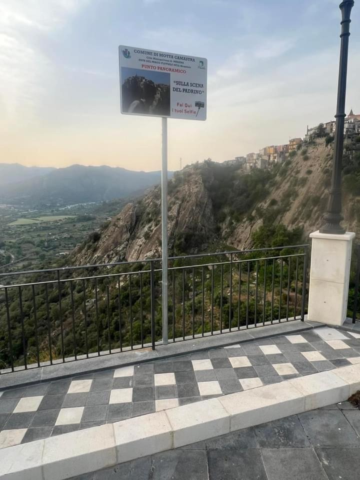 Casa Belvedere Motta Camastra Gole Alcantara Eksteriør bilde